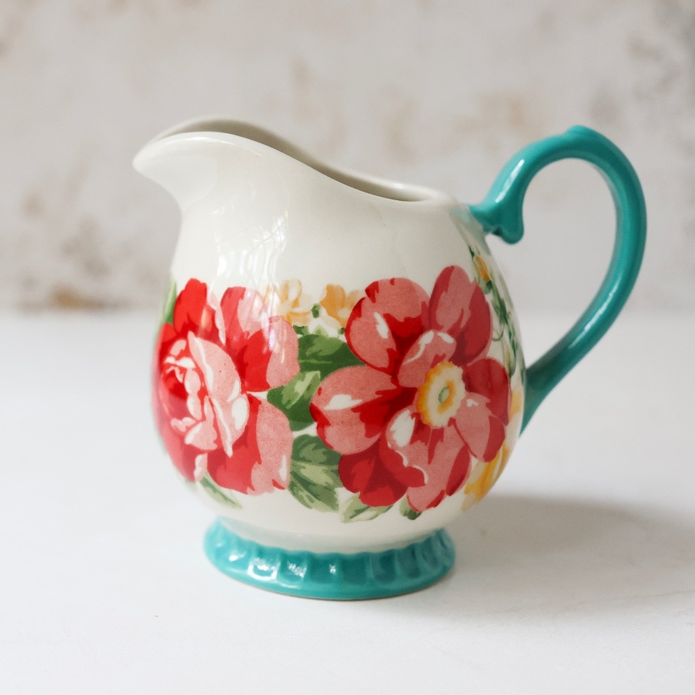 Pioneer Woman Vintage Floral ceramic creamer white red pink turquoise blue 4"
